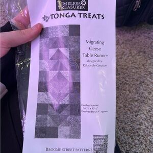 Timeless Treasures Tonga Treats Table Runner